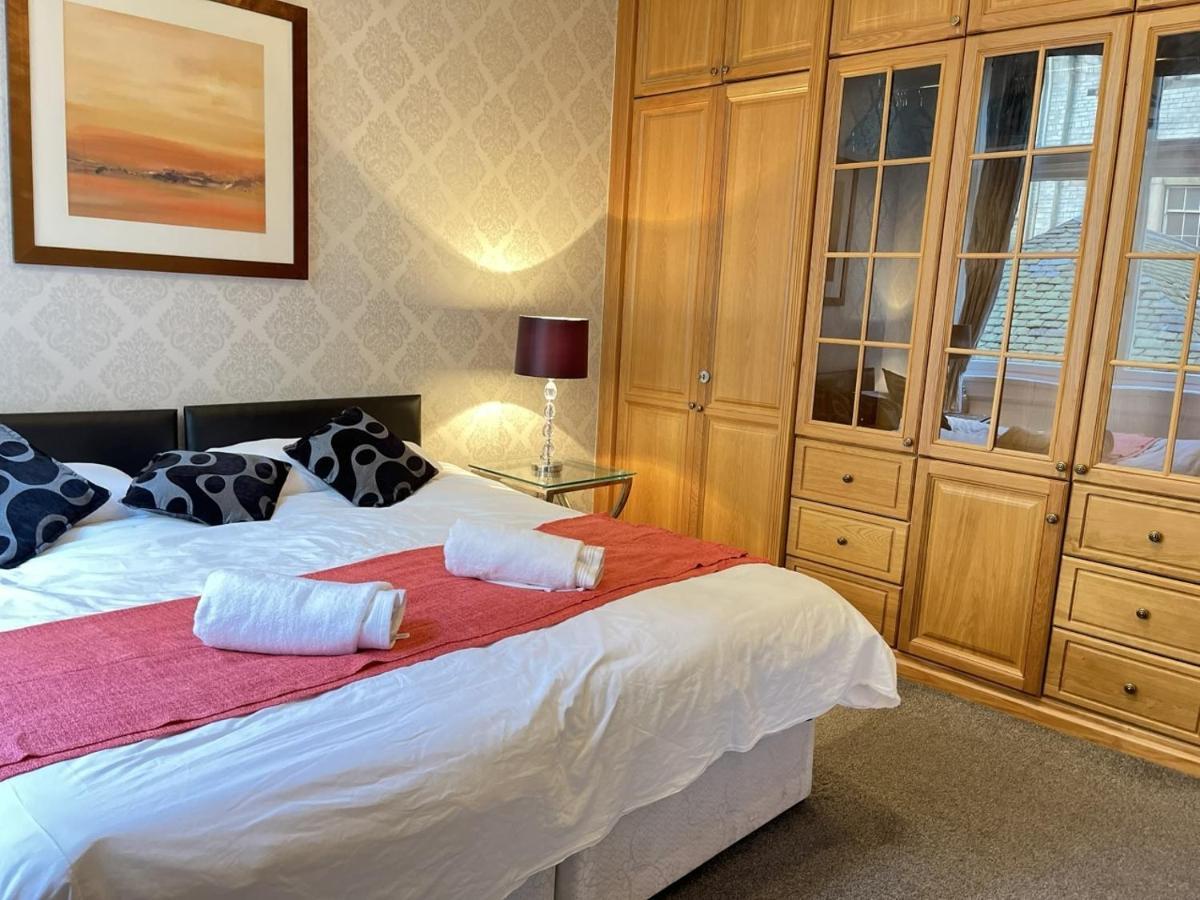 Royal Mile Mansions 2 Bedroom - Edinburgh City Centre Zewnętrze zdjęcie