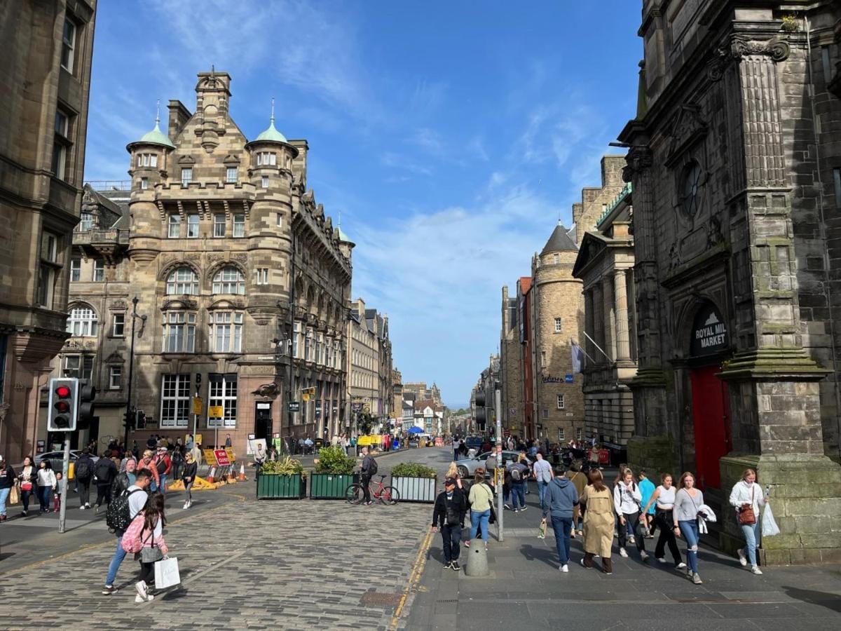 Royal Mile Mansions 2 Bedroom - Edinburgh City Centre Zewnętrze zdjęcie